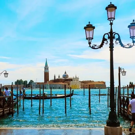 San Marco In Love Gæstehus Venedig